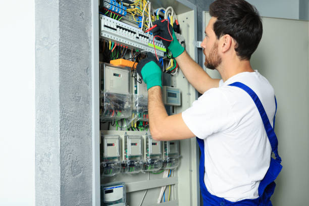 Best Electrical Outlet Repair  in University Place, WA